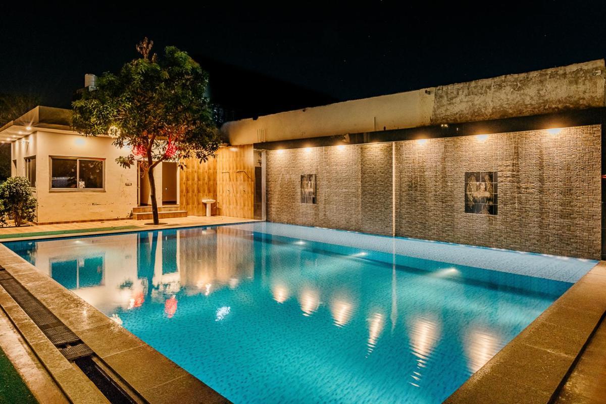 Aditya Palace بوشكار المظهر الخارجي الصورة