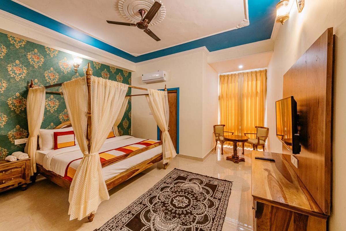 Aditya Palace بوشكار المظهر الخارجي الصورة
